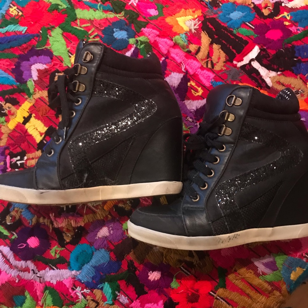 Wedge sneakers for your A-game.